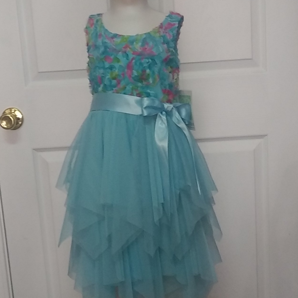 Girls dressy dress made by Bonnie Jean.